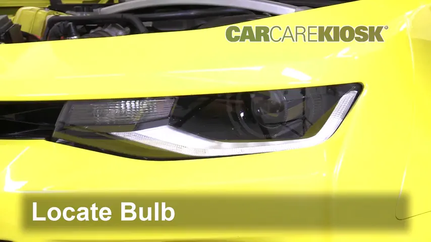 2017 Chevrolet Camaro SS 6.2L V8 Convertible Lights Turn Signal - Front (replace bulb)